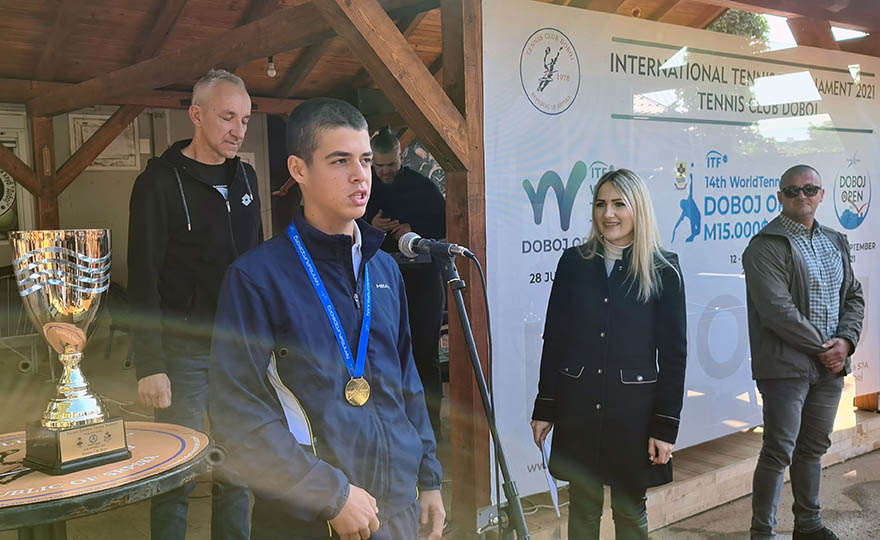 marko maksimovic1.jpg